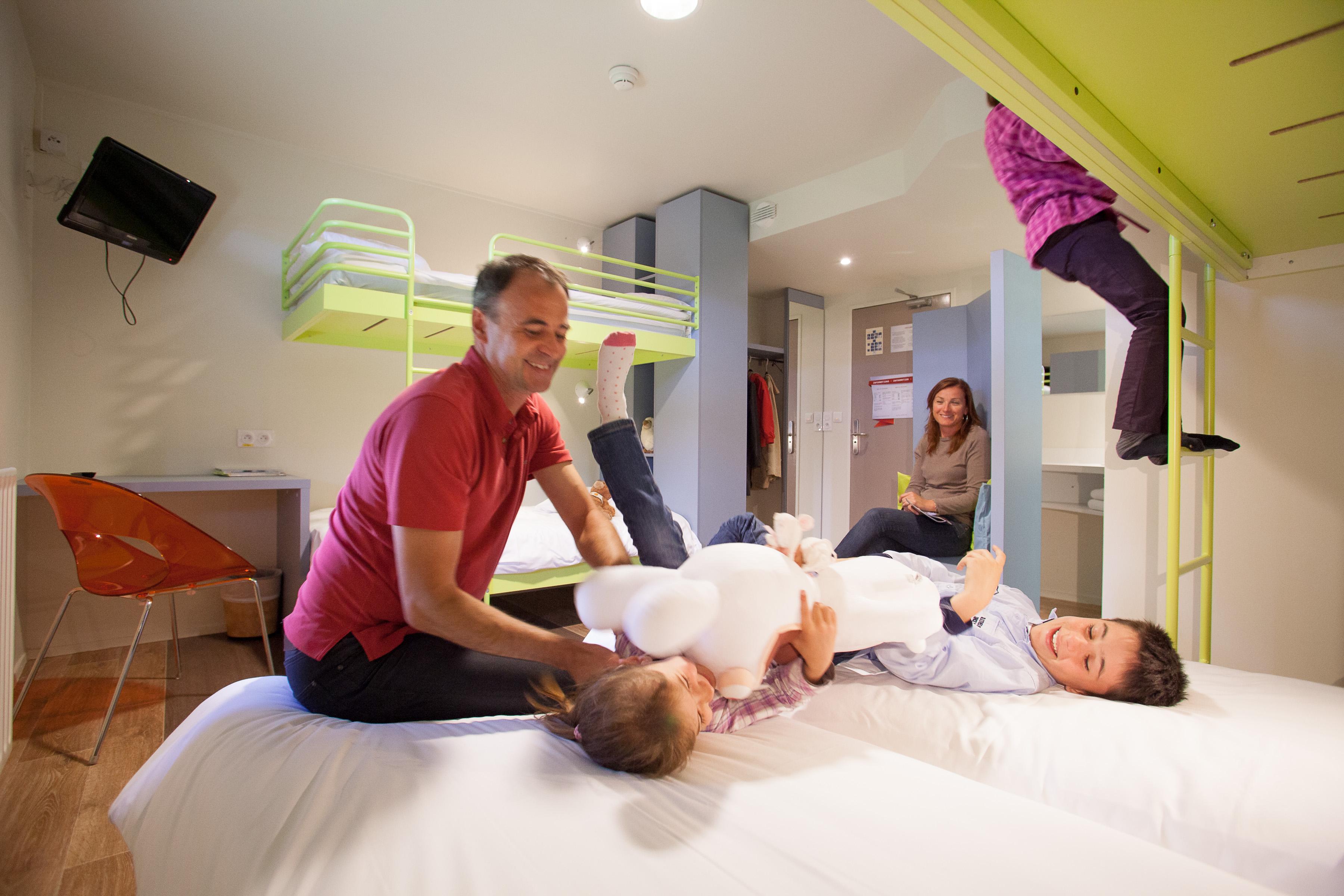 Du Futuroscope Hotel Chasseneuil-du-Poitou Esterno foto